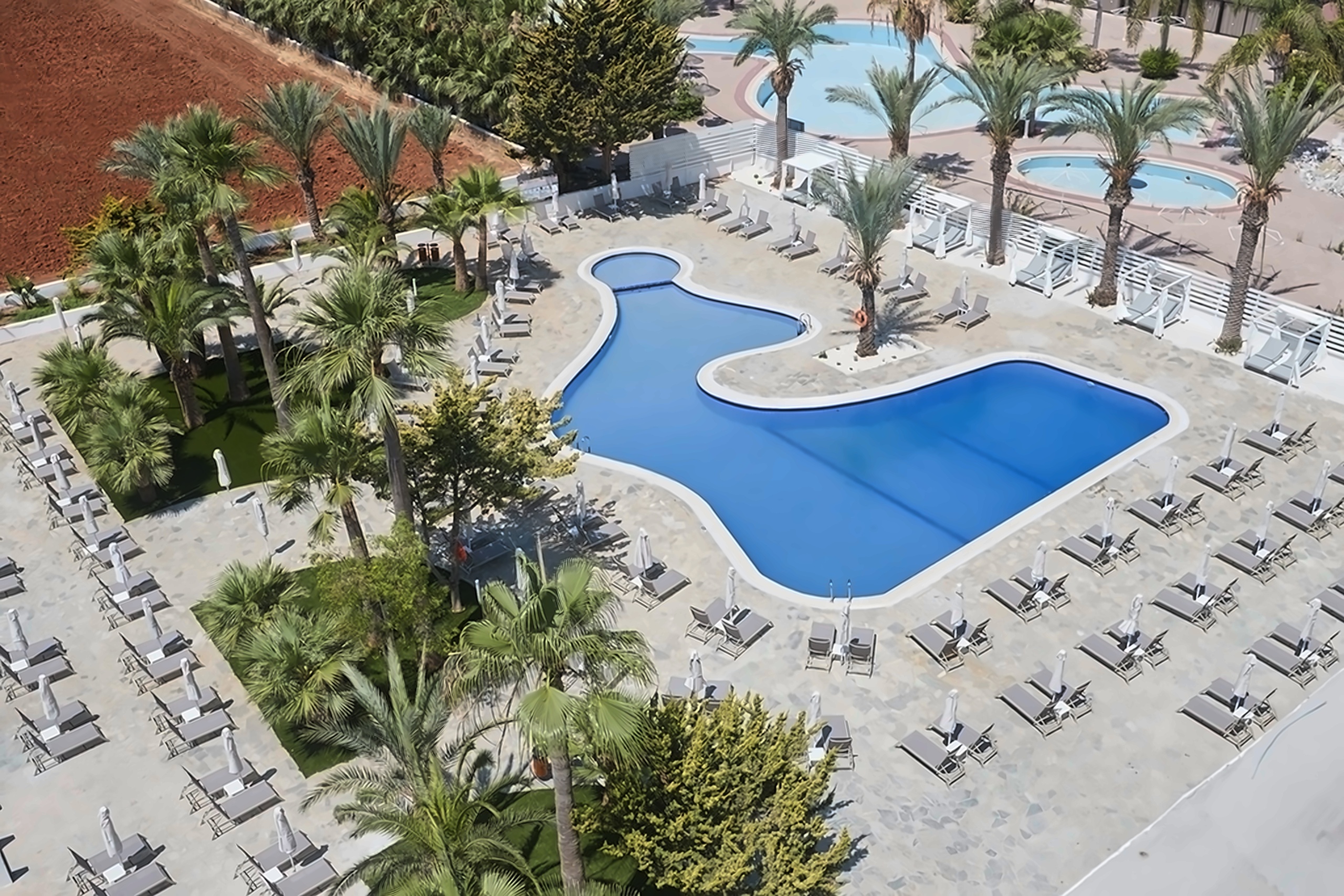 Bohemian Gardens Hotel 2