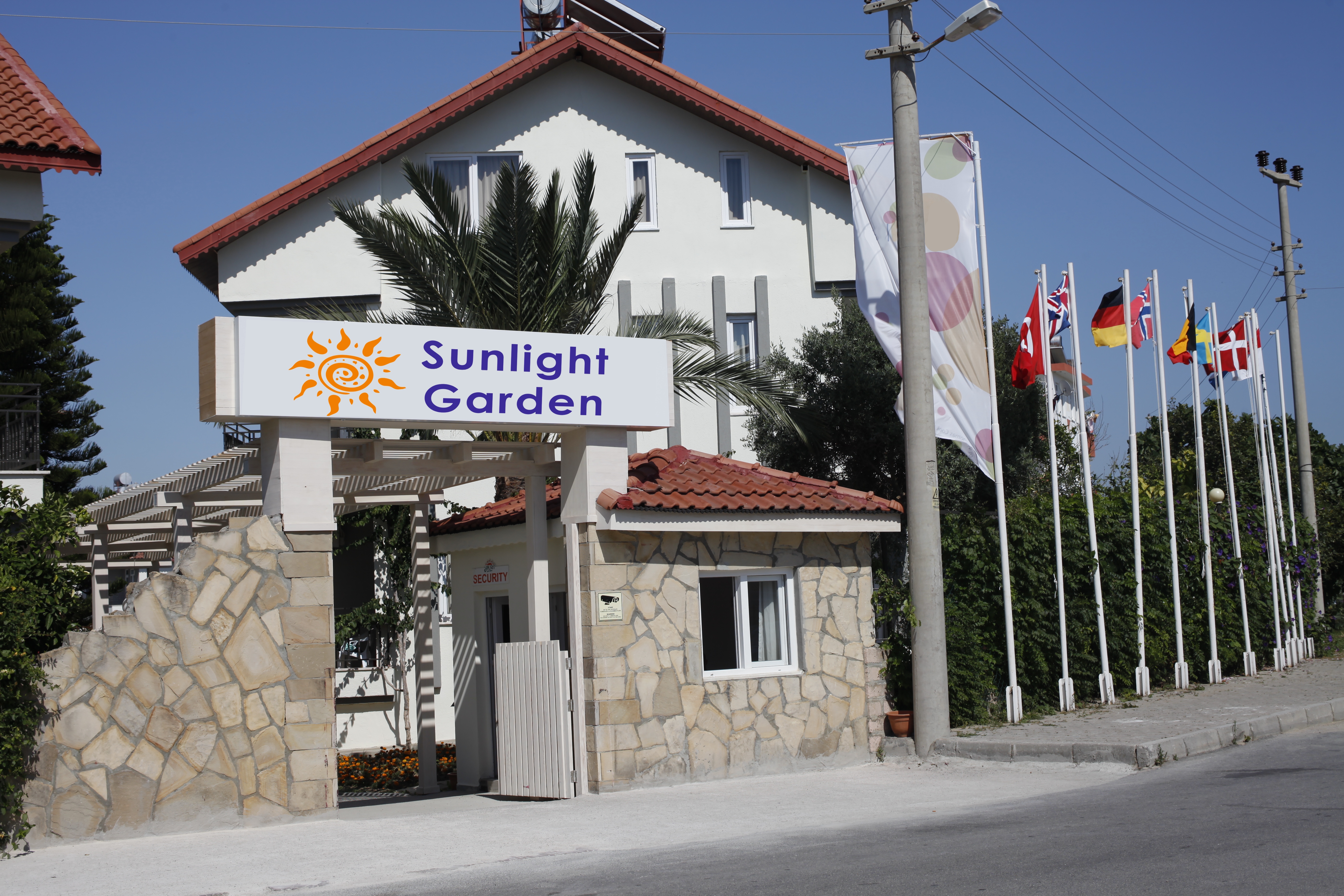 Sunlight Garden Hotel 2