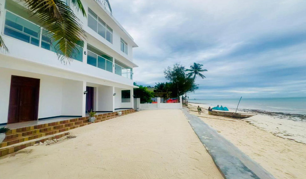 Sea Crest Hotel 2