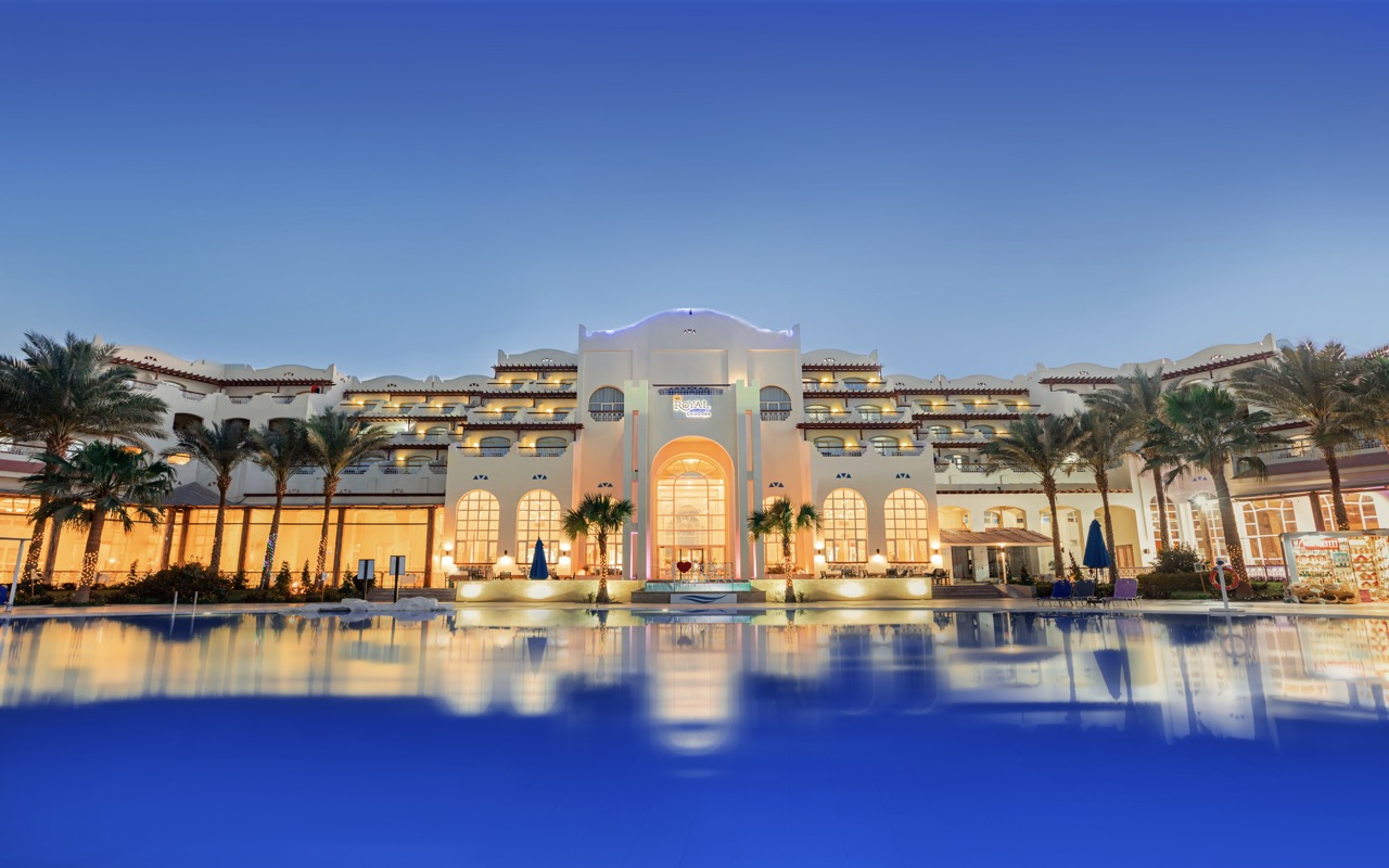 Royal Lagoons Resort and Aqua Park 2