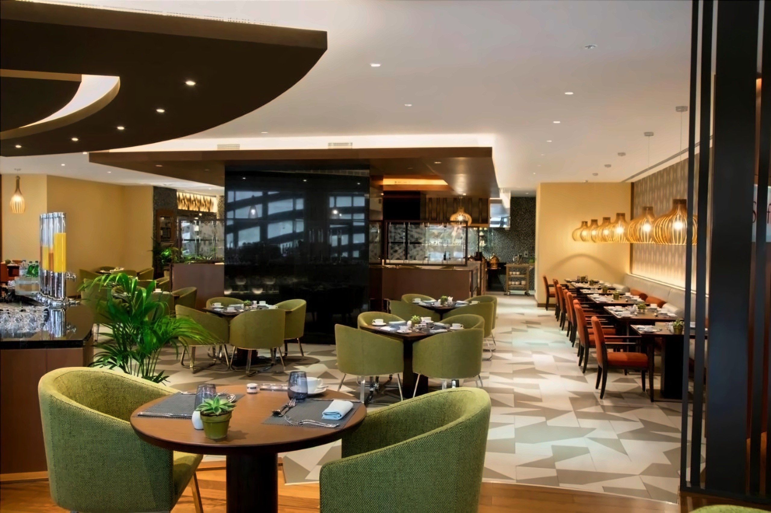Pearl Rotana Capital Centre 5