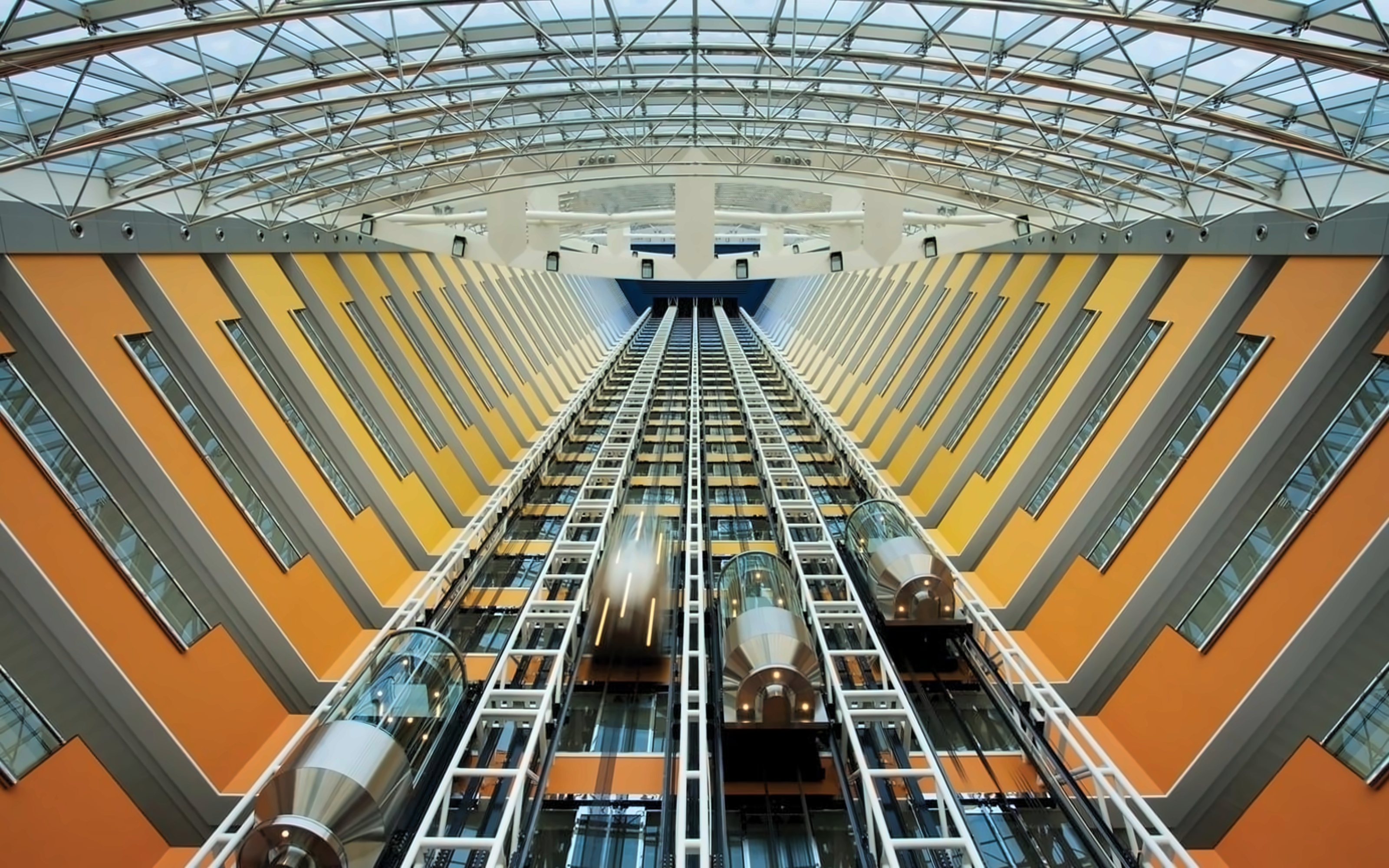Jumeirah Emirates Towers Dubai 2