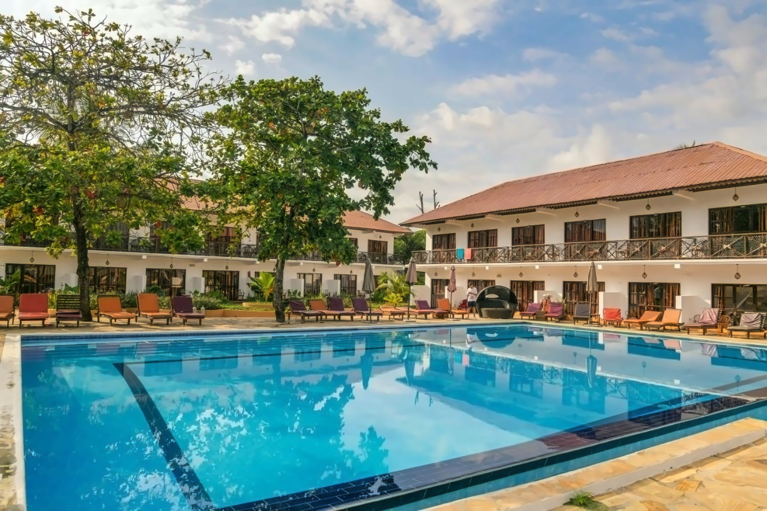 Amaan Bungalows Beach Resort 2