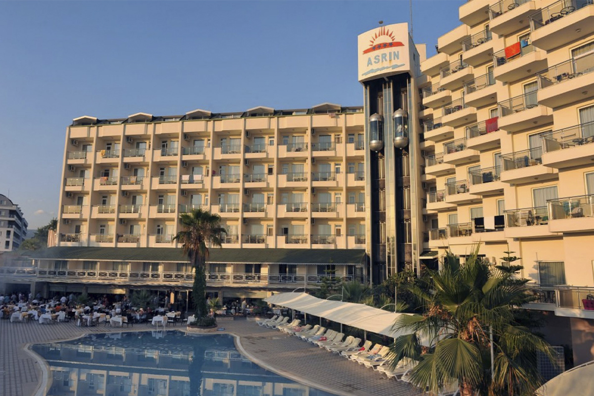 Asrin Beach Hotel 5