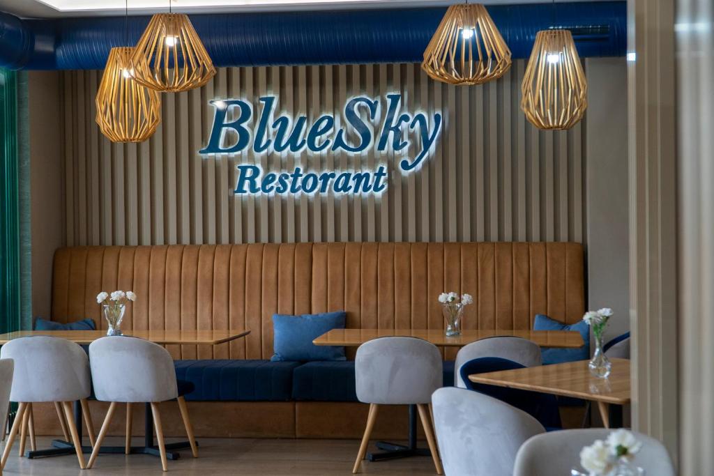 Blue Sky Hotel 5
