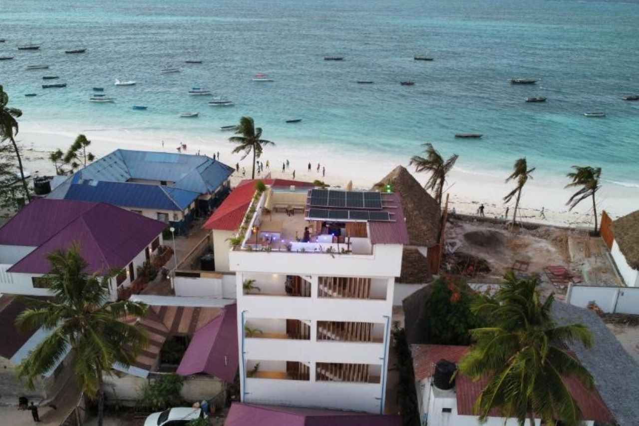 Aluna Beach Apartments 3
