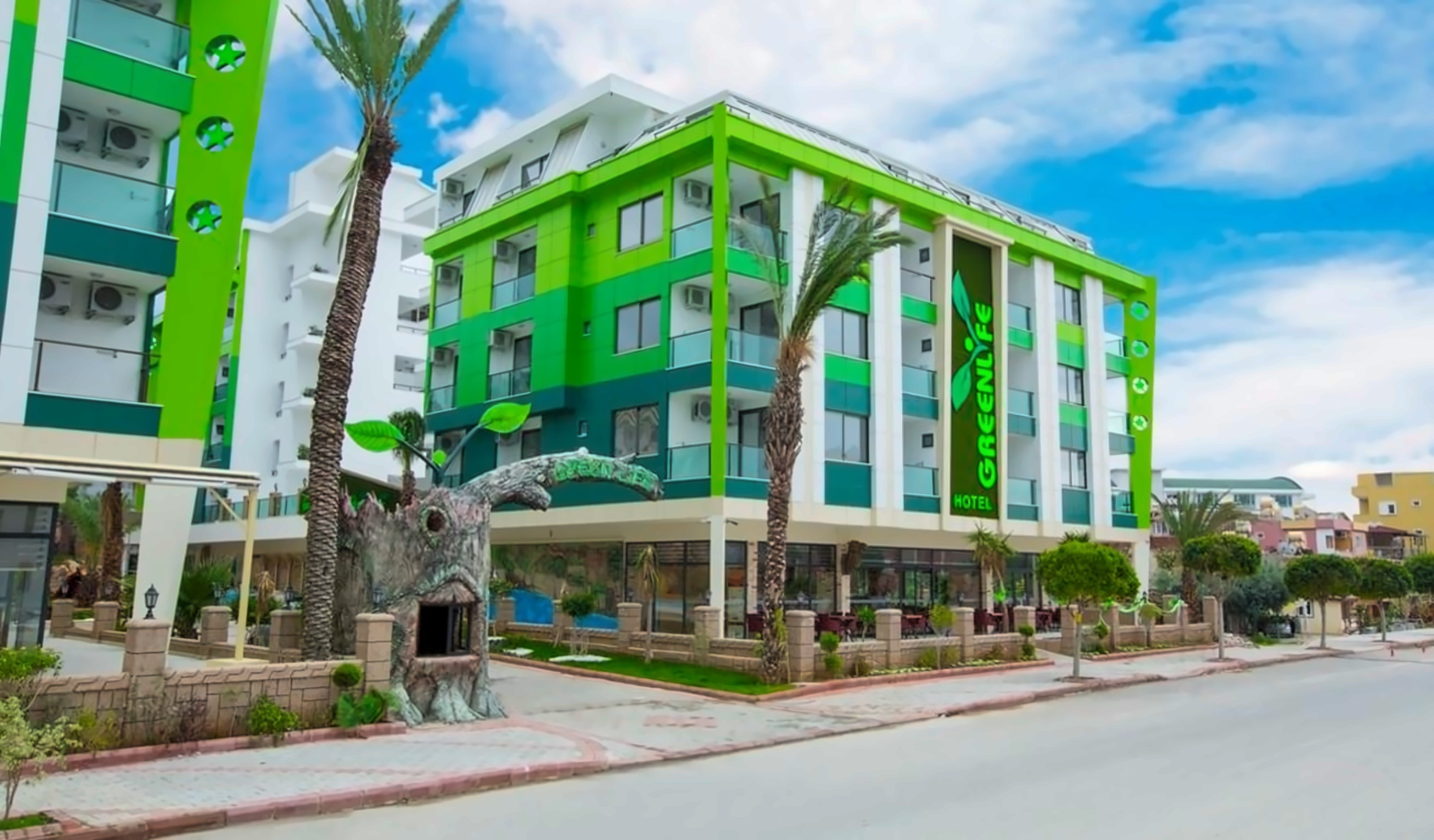 Green Life Hotel 2