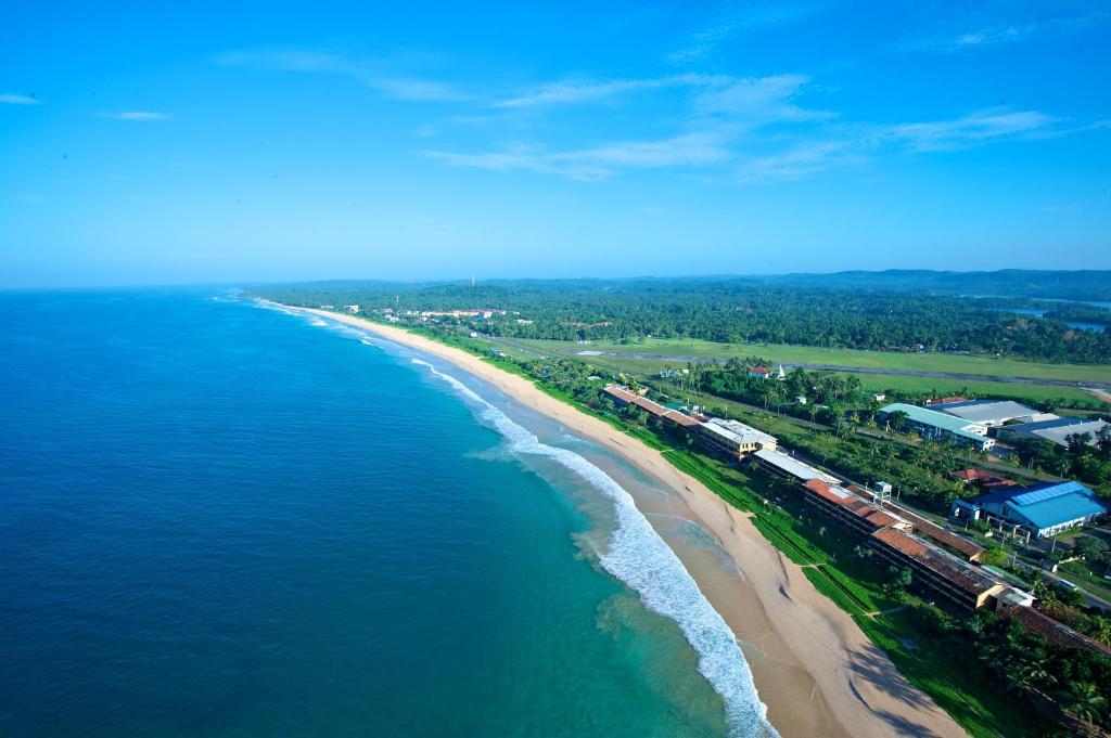 The Long Beach Resort 6