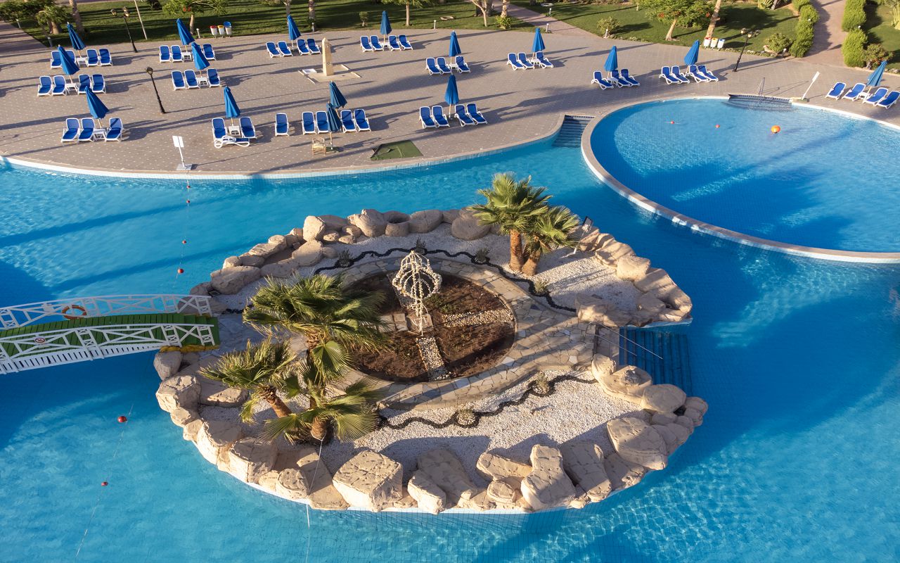Amwaj Oyoun Resort & Casino 6