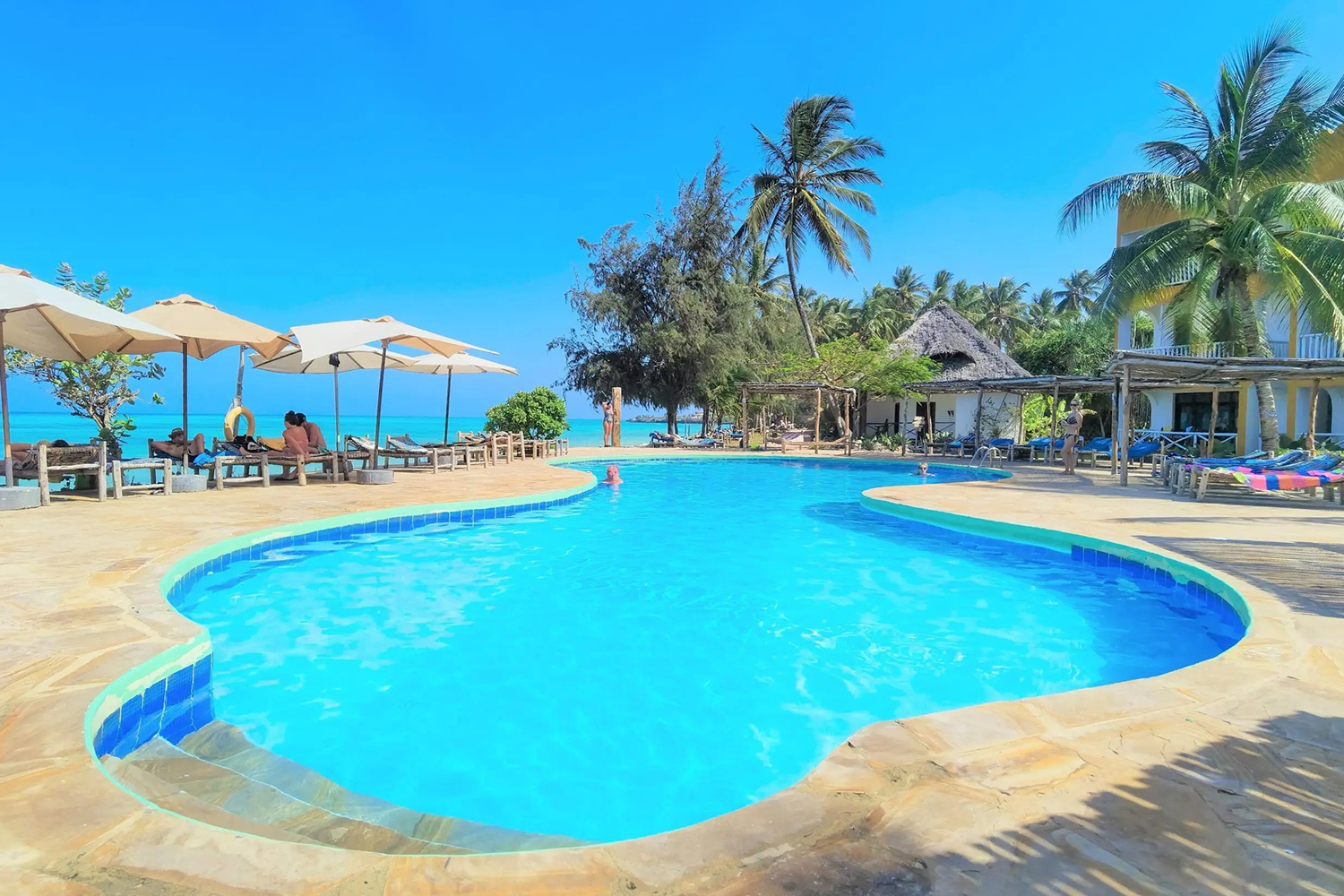 Reef and Beach Resort 5