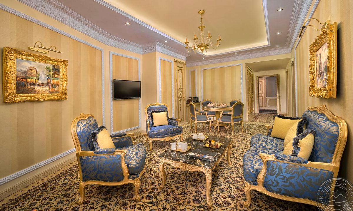 Royal Rose Abu Dhabi, A Curio Collection By Hilton 3