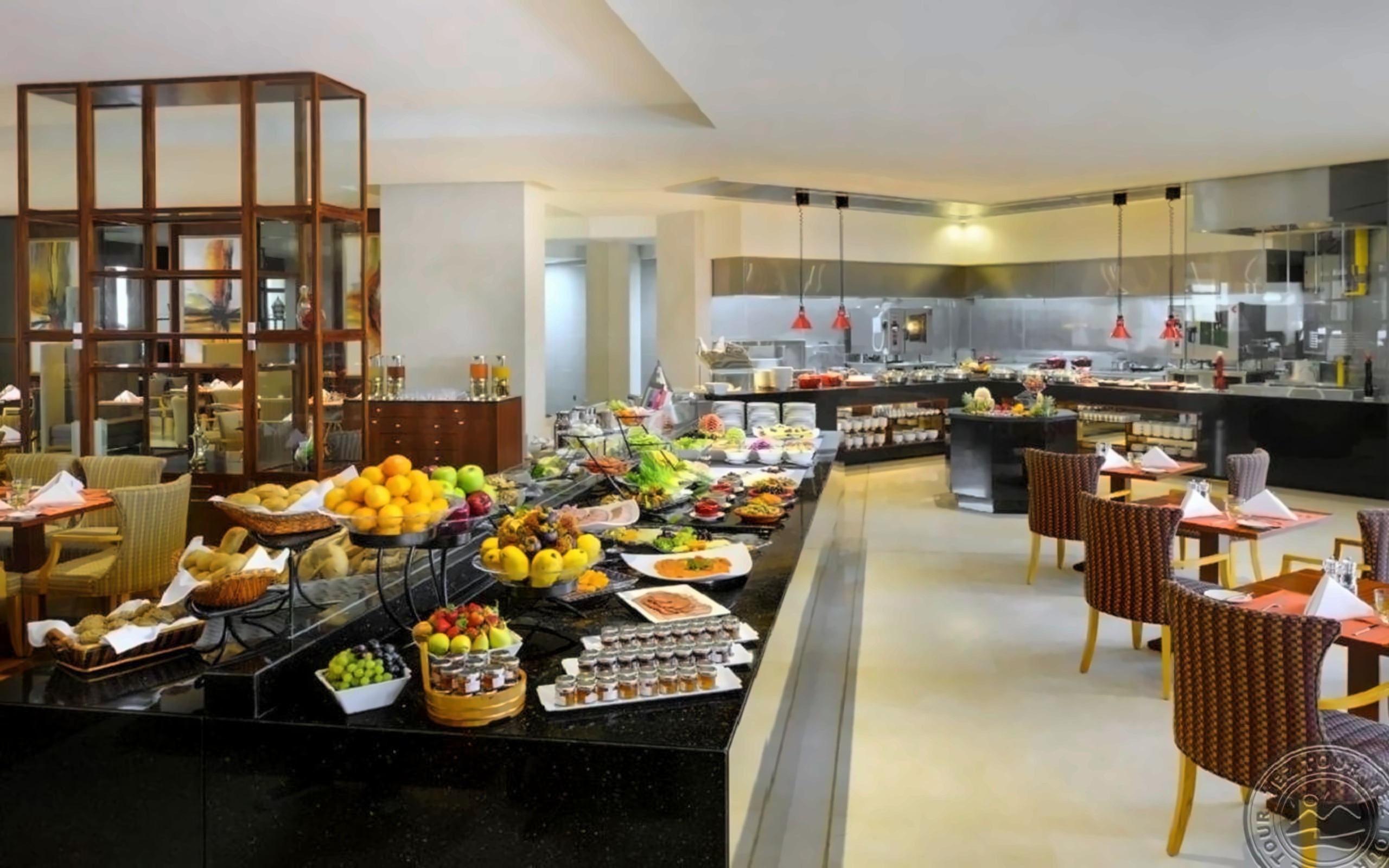 Crowne Plaza Dubai Jumeirah 4