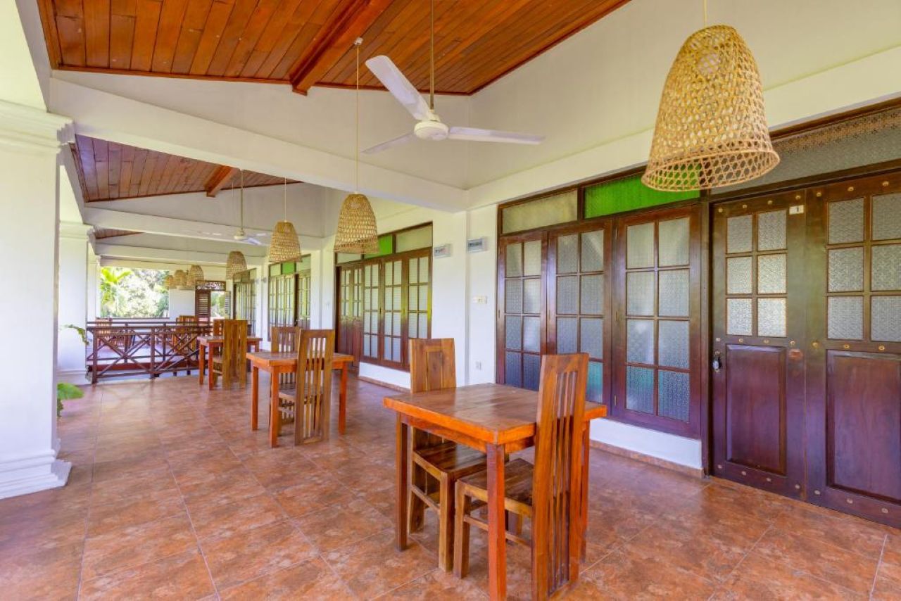 Serendipity Beach Hotel 6