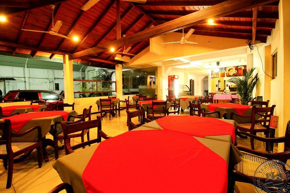 Hotel Bluesky 3