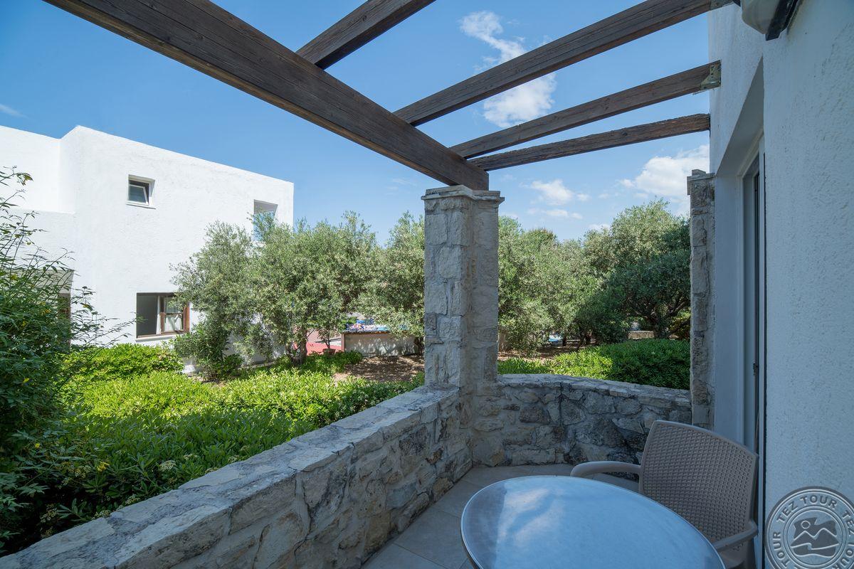Semiramis Village Hotel 5