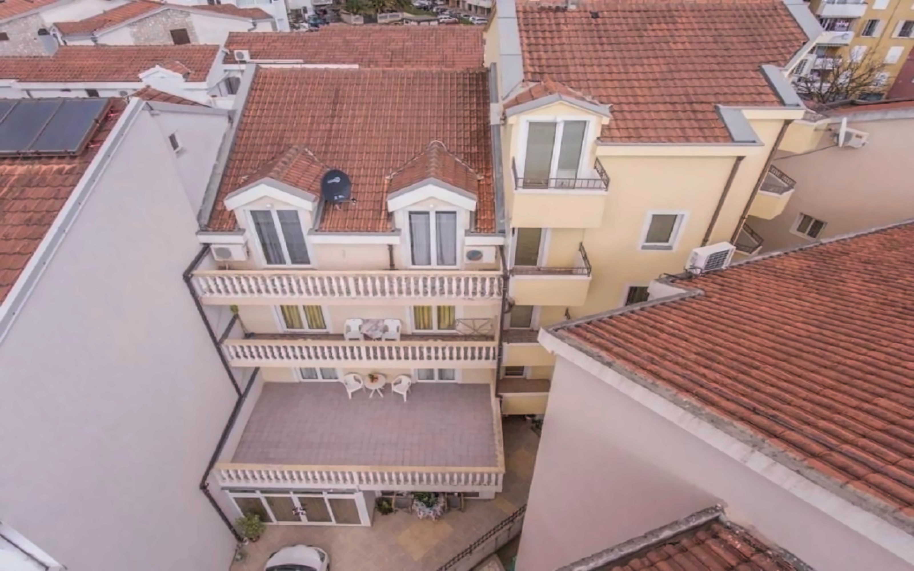 Villa Venera 2