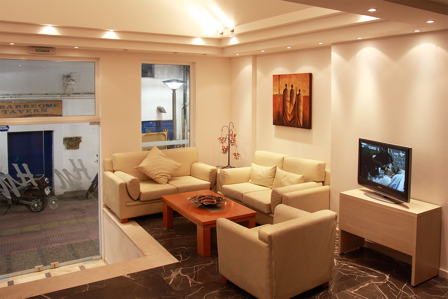 Nancy Hotel 6