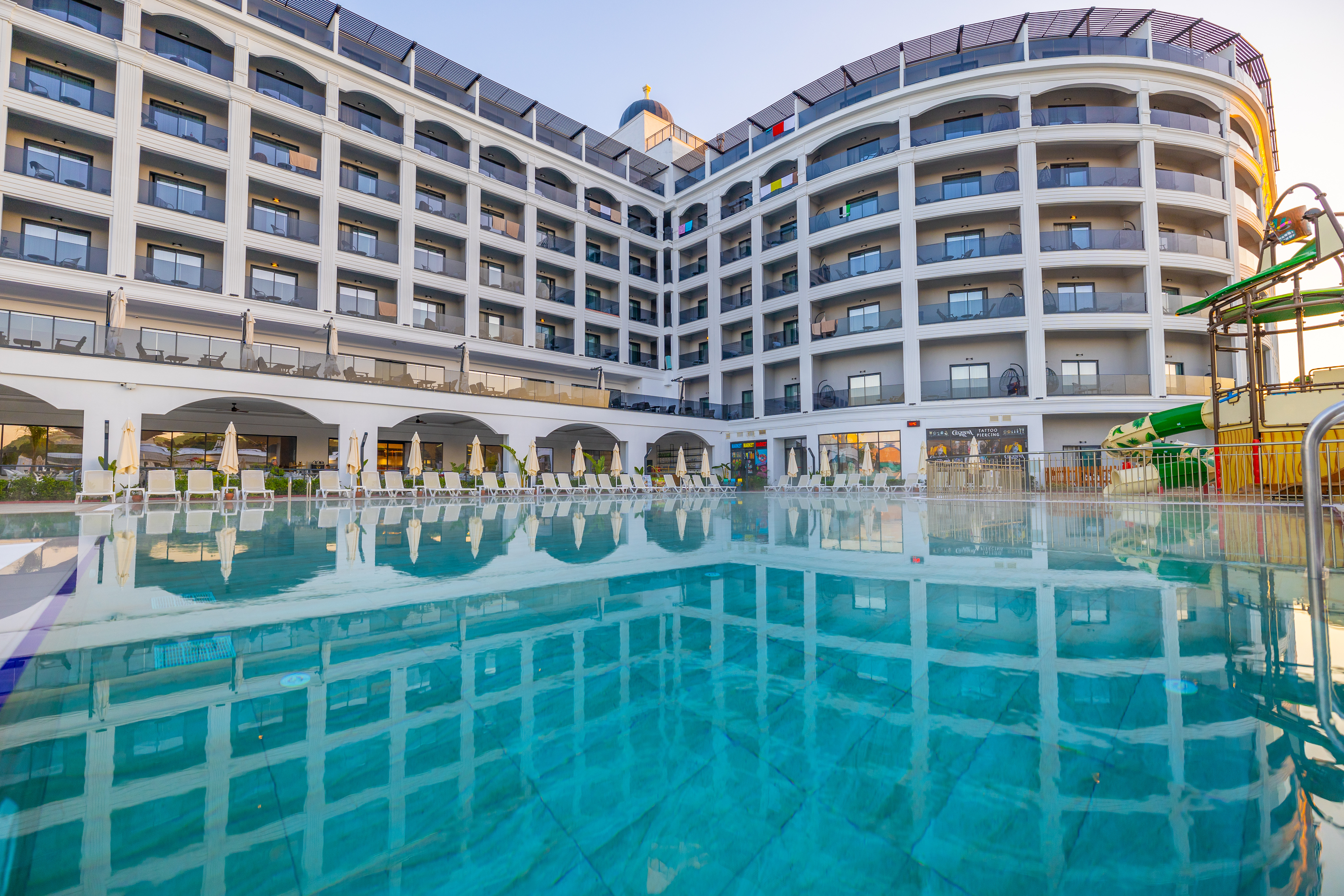 Side Moon Palace Hotel 3