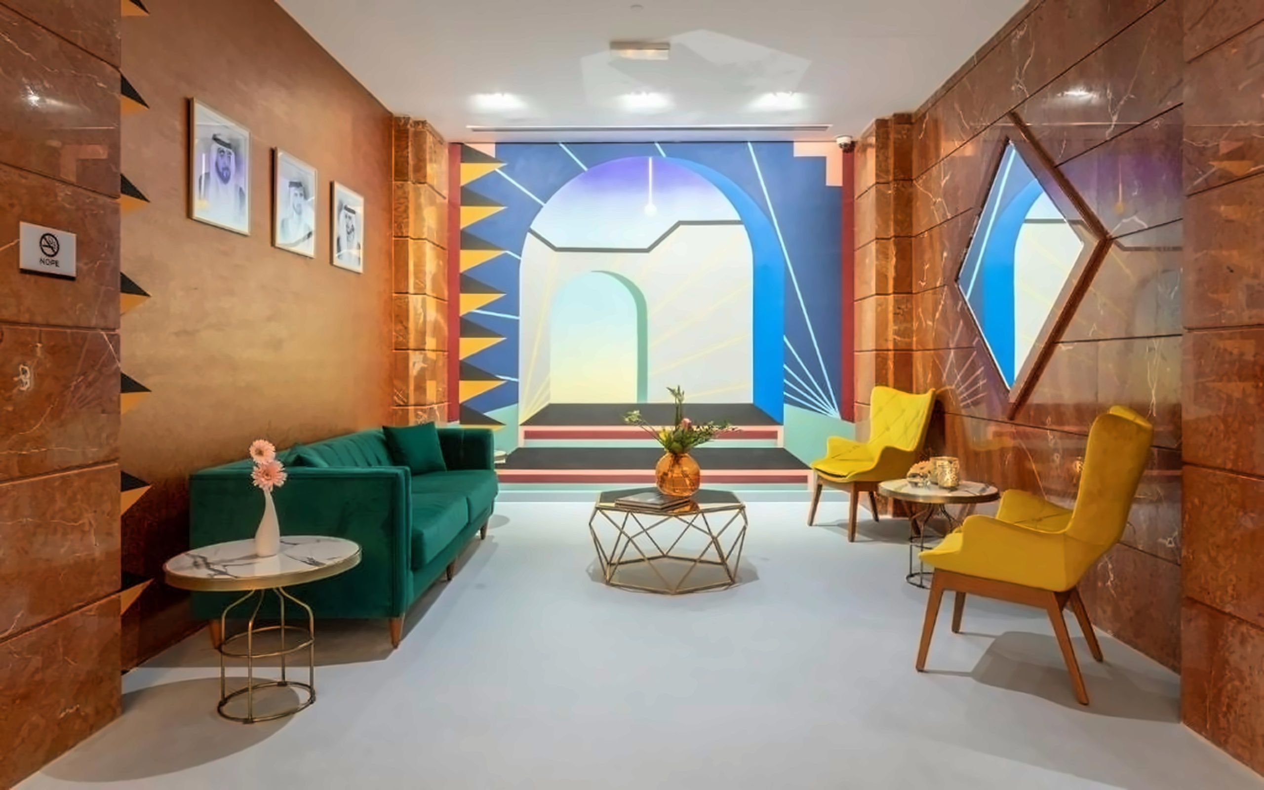 Leva Hotel and Suites, Mazaya Centre 6