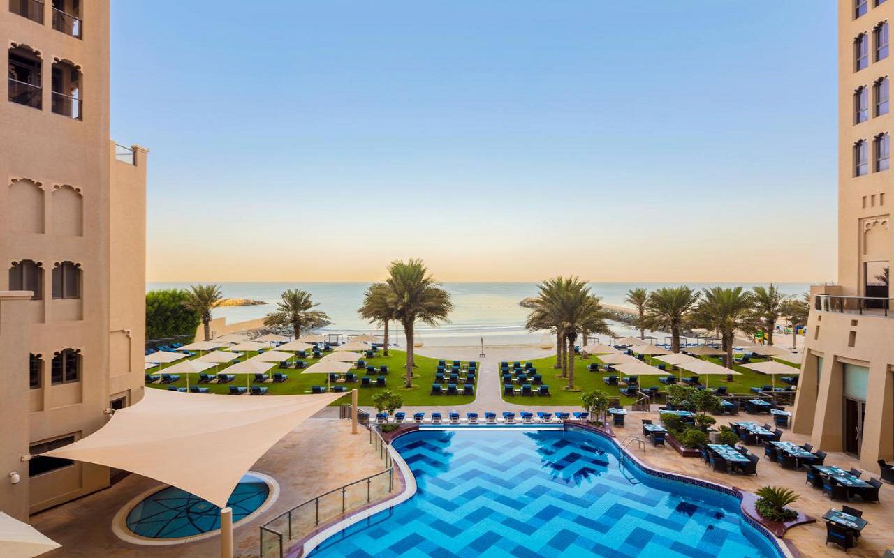 Bahi Ajman Palace Hotel 6
