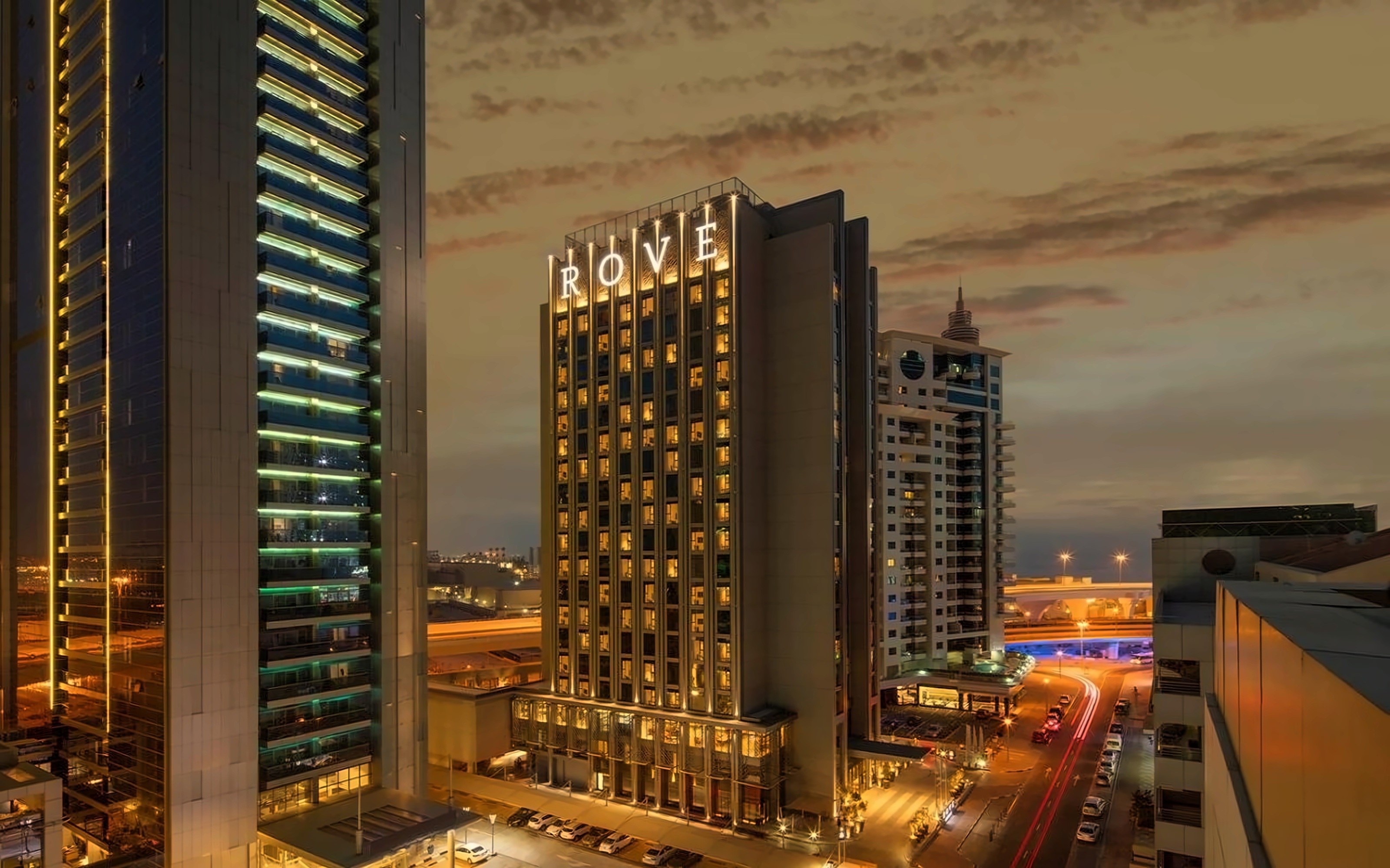 Rove Dubai Marina 2