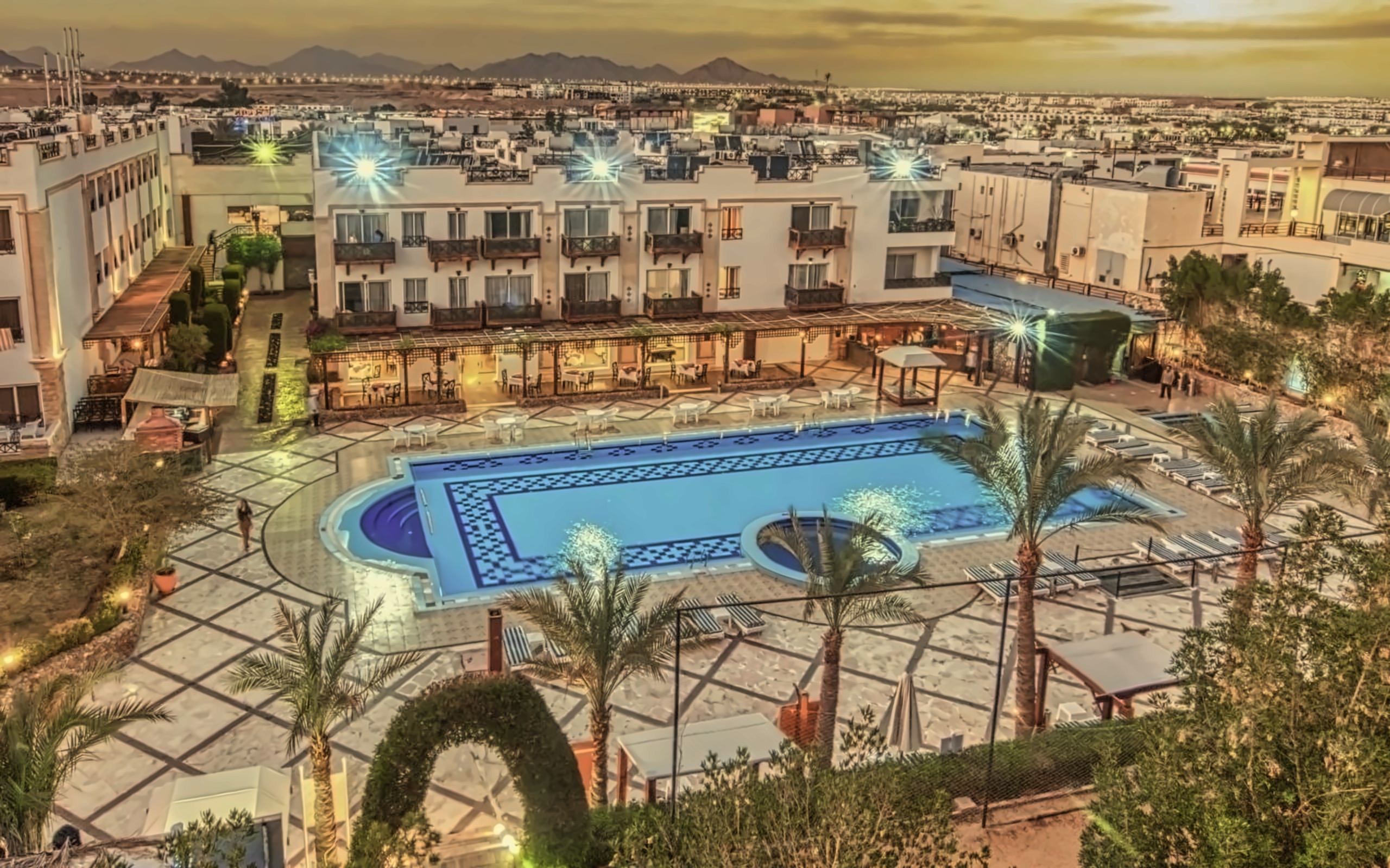 Falcon Naama Star 3
