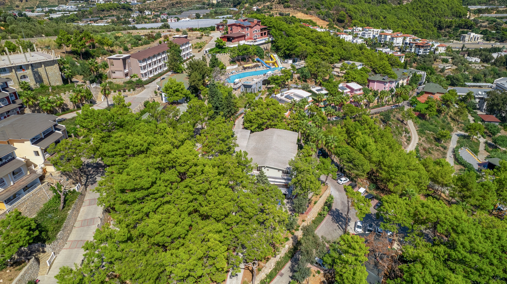 Senza Garden Holiday Club 6