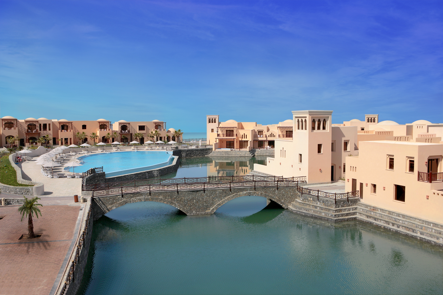 The Cove Rotana Resort 5
