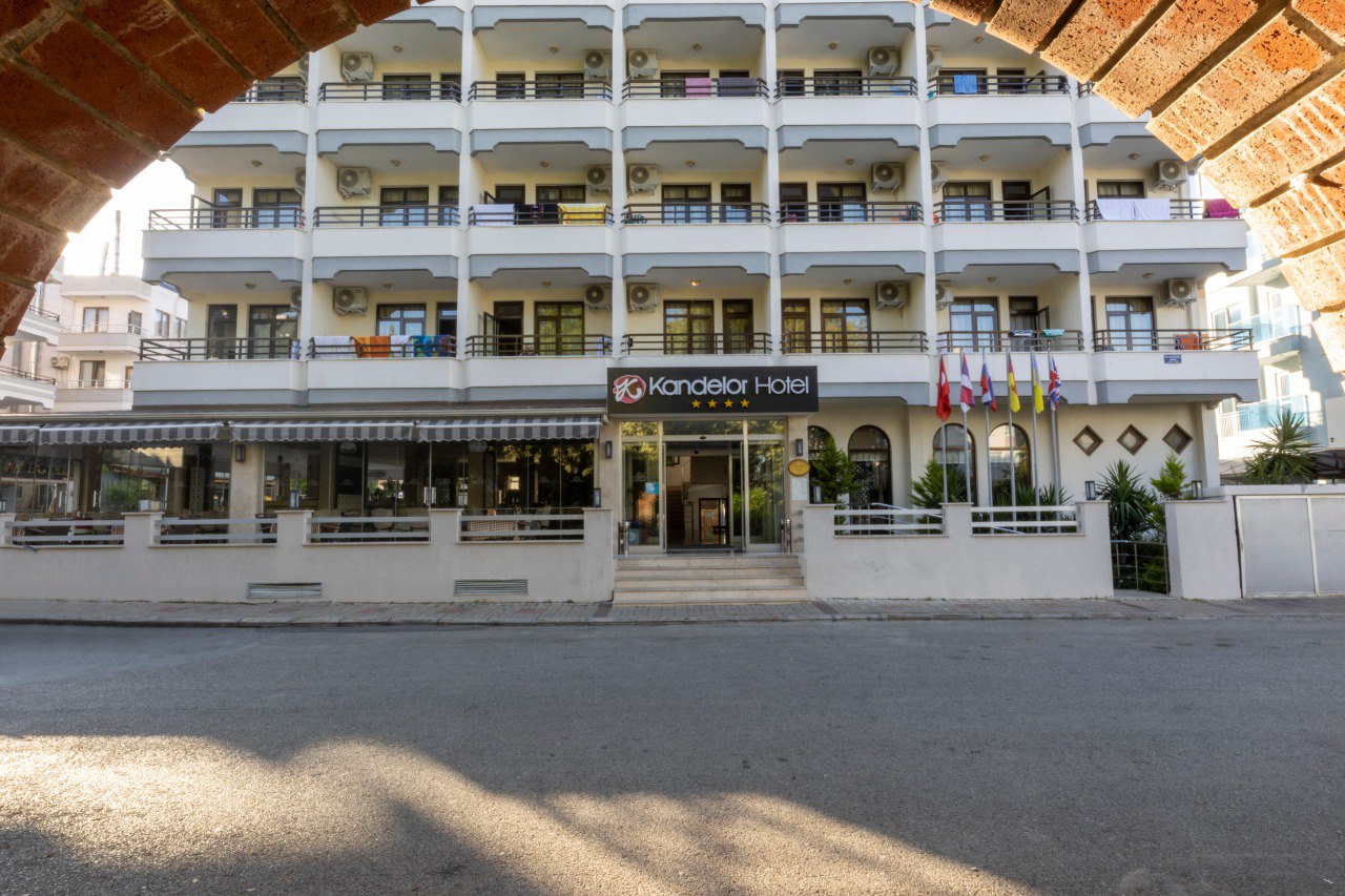 Kandelor Hotel 3