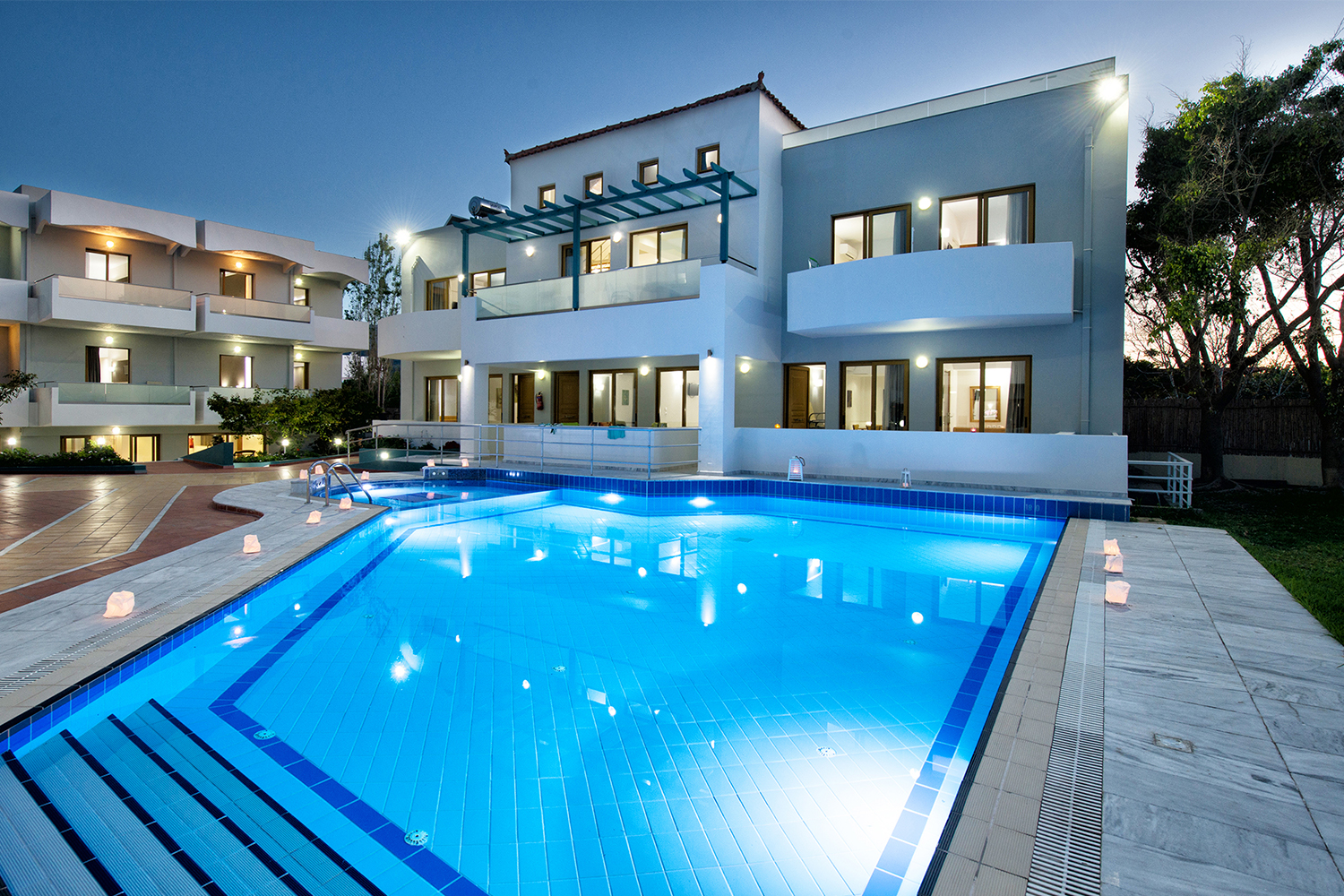 Mary Hotel Apts and Mary Royal 2
