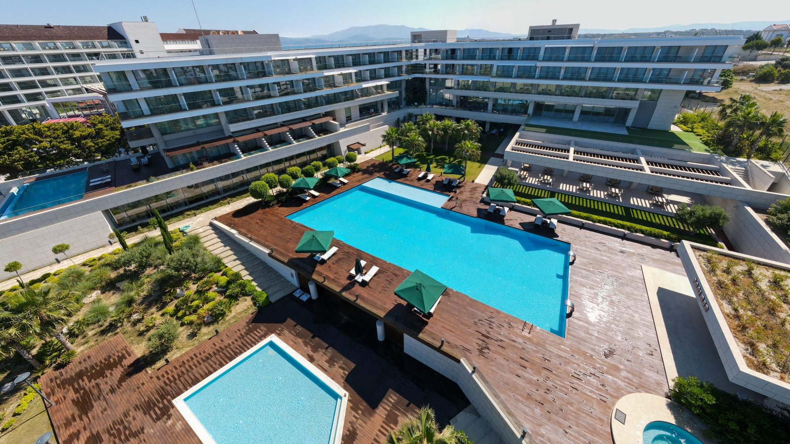 Onlive Deluxe Hotel 6