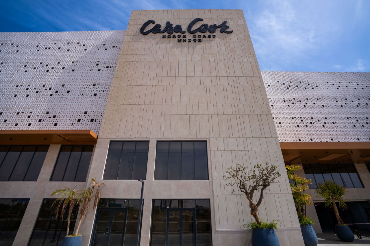 Casa White 3
