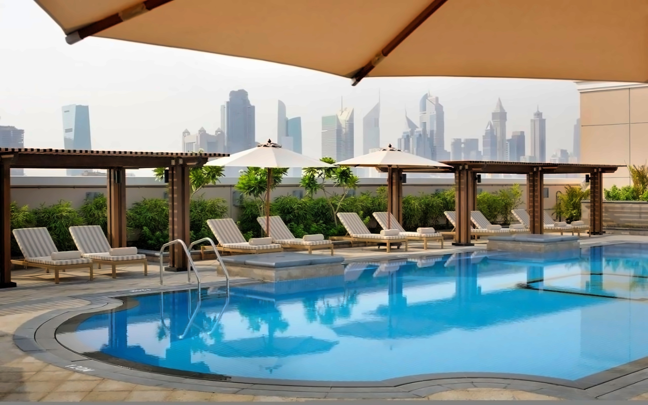 Crowne Plaza Dubai Jumeirah 3