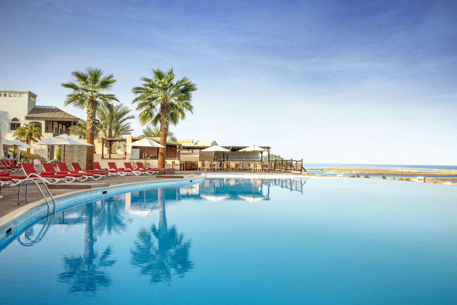 The Cove Rotana Resort 3