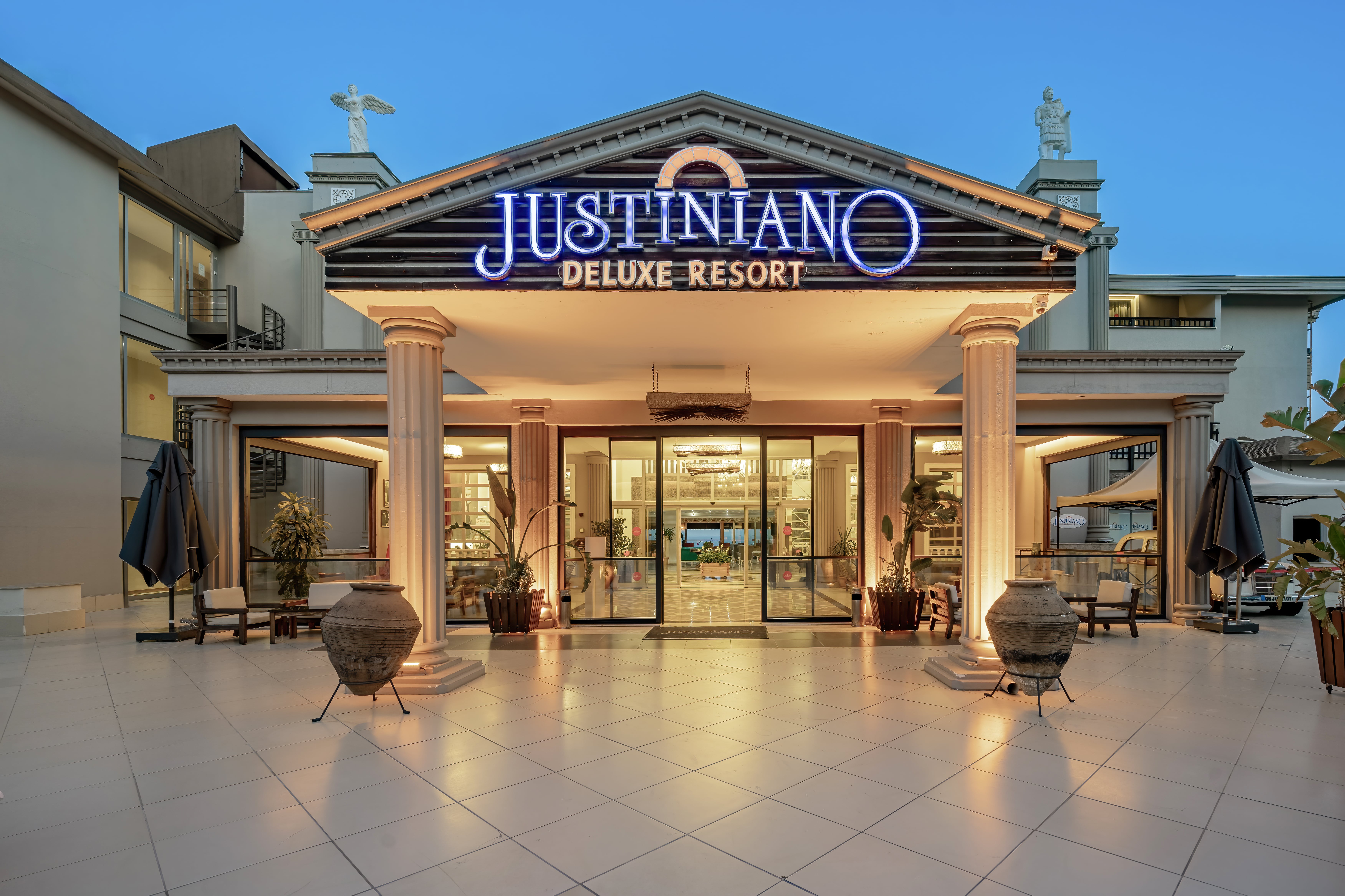 Justiniano De Luxe Resort 5