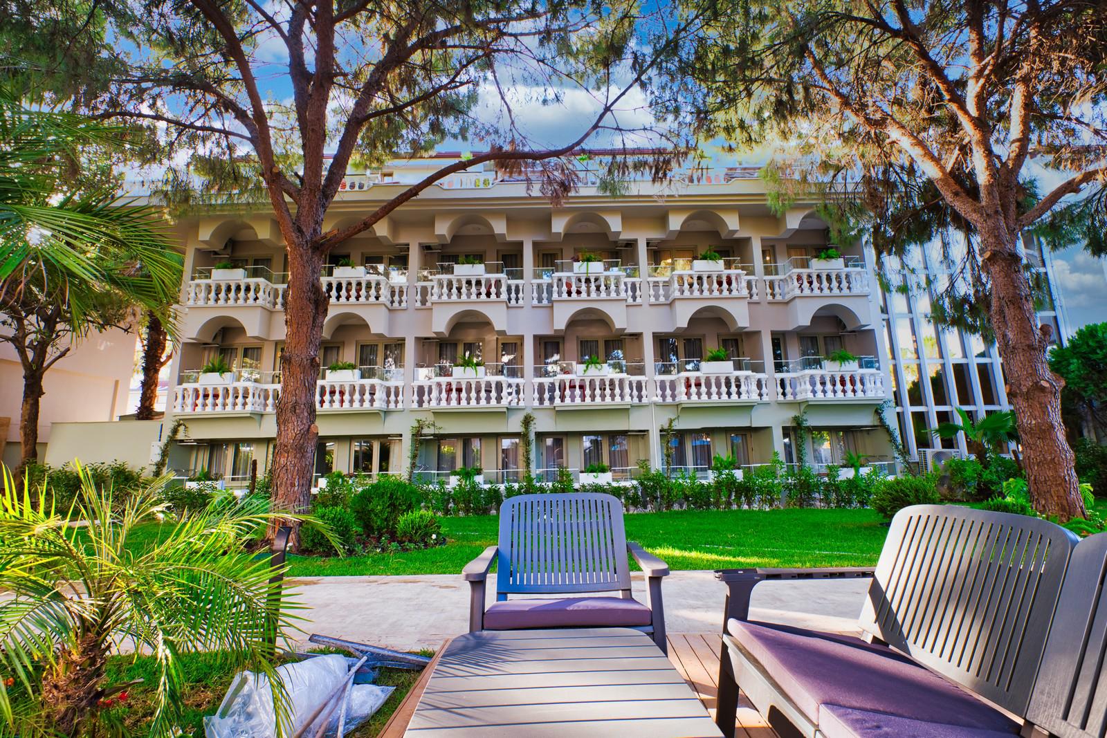 Rose Garden Premium Hotel 6