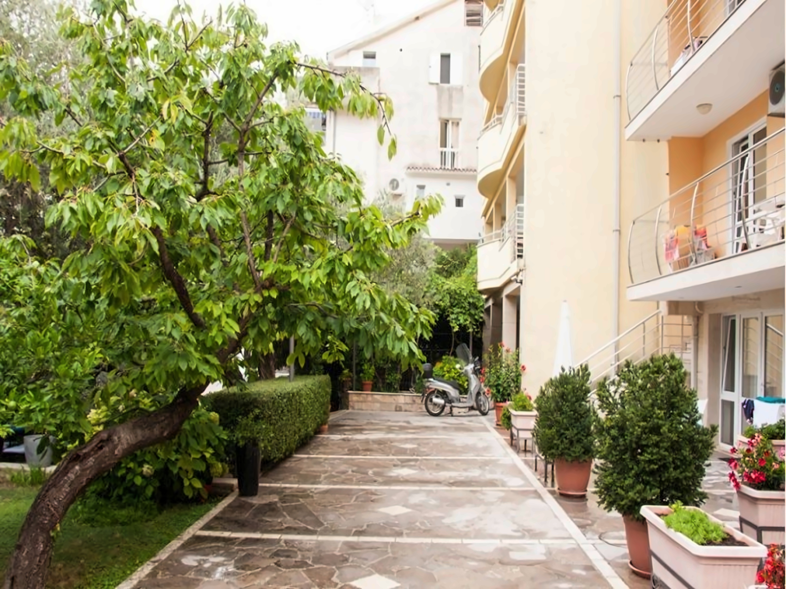 Apartments Sara Lux 6