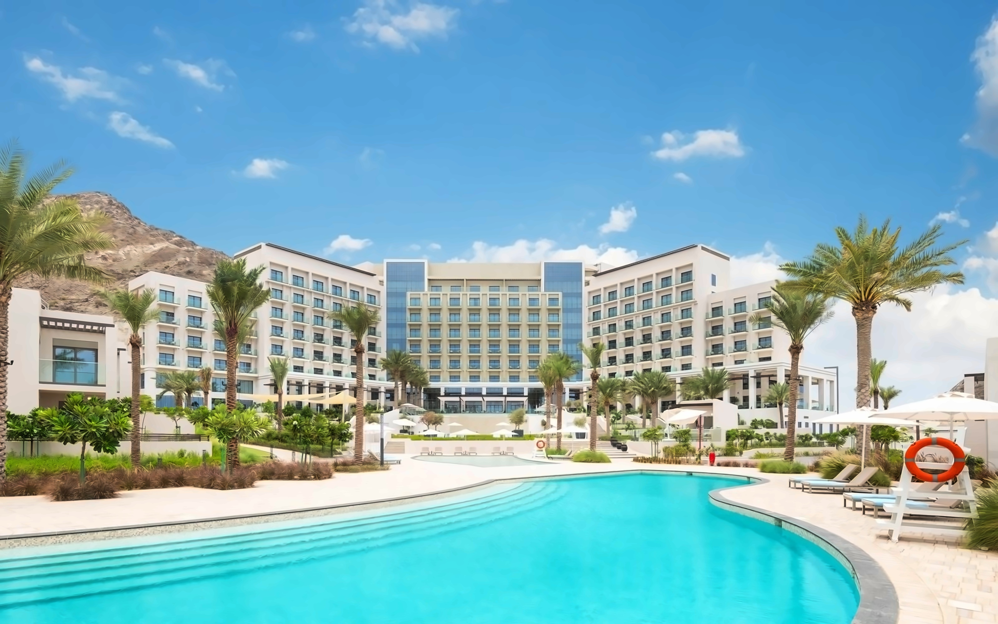 Address Beach Resort Fujairah 5