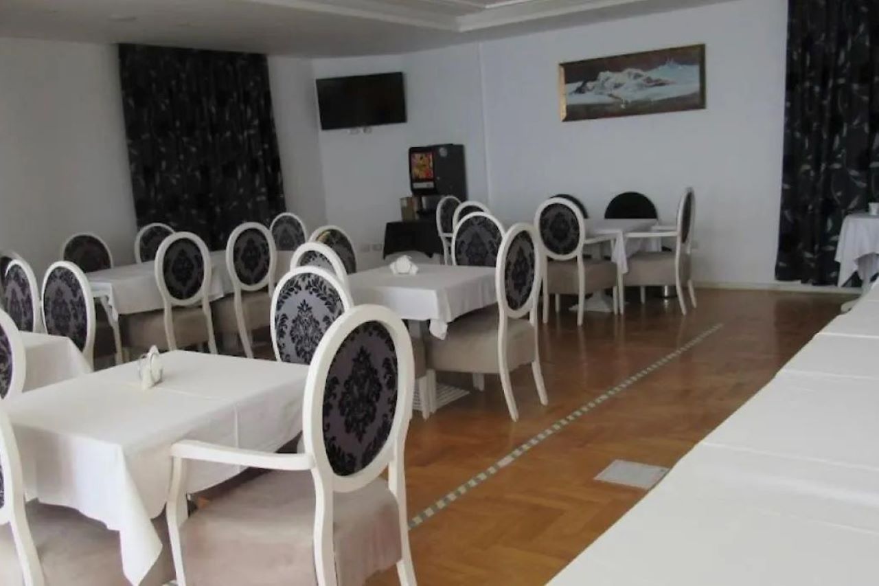 Thea Hotel 5