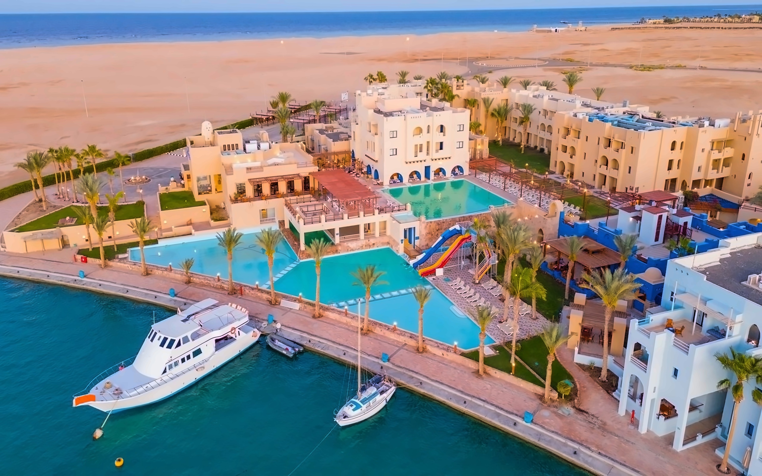 Marina Lodge 2