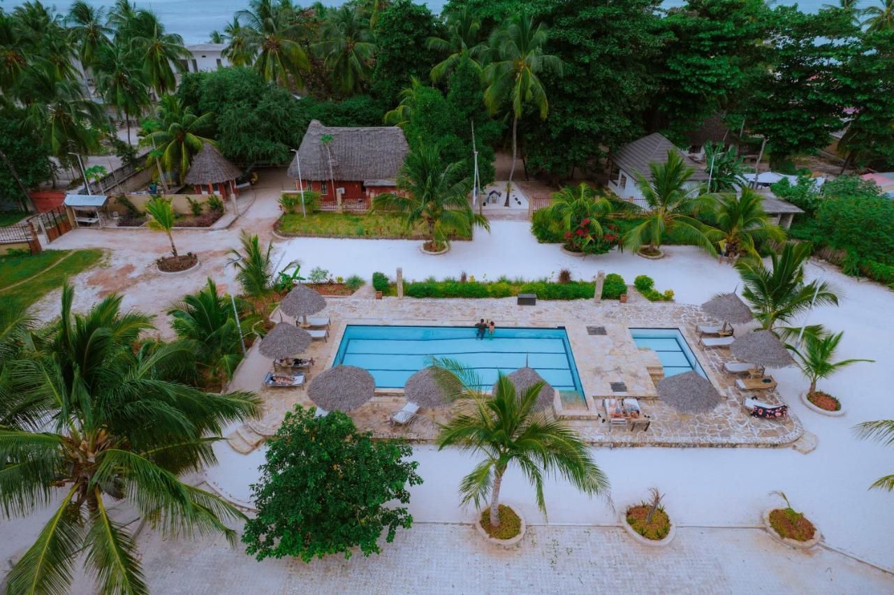 Mambo Ocean Resort 5