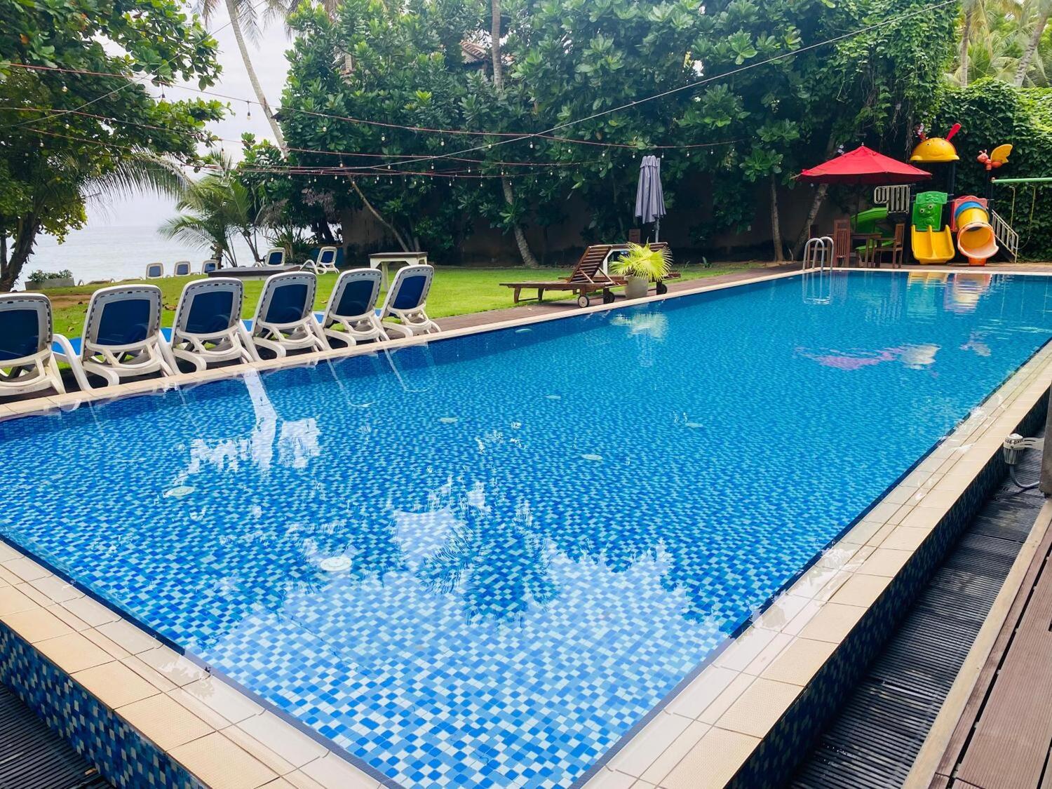 Golden Pearl Tangalle Beach 3
