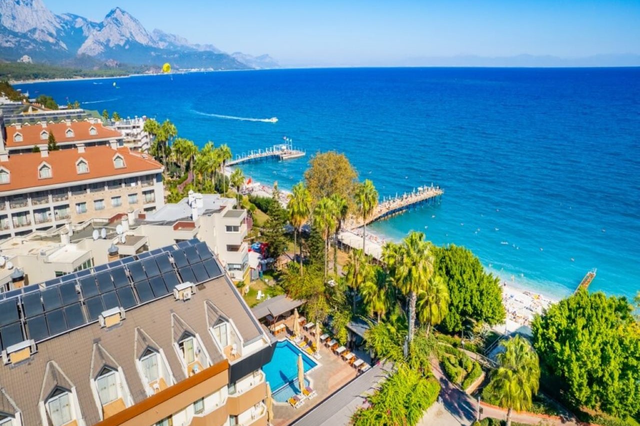 Fame Beach Hotel 4