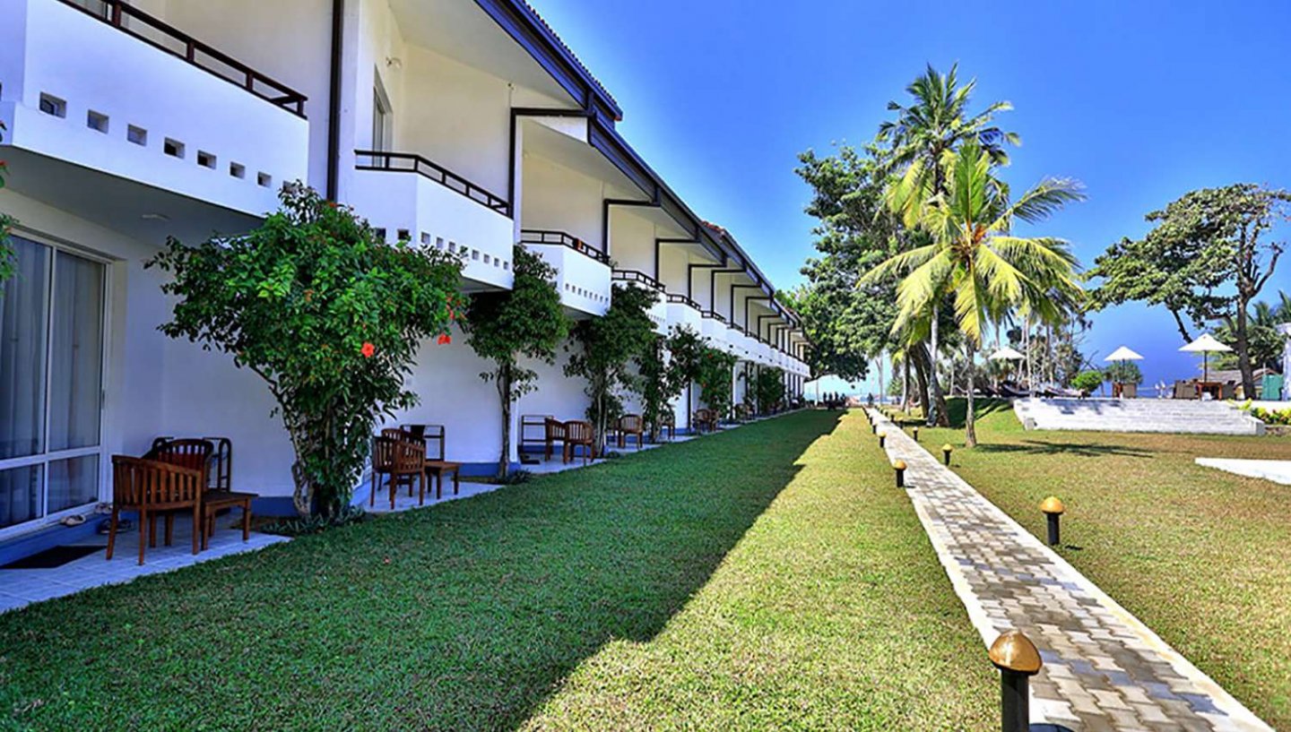 Hibiscus Beach  6