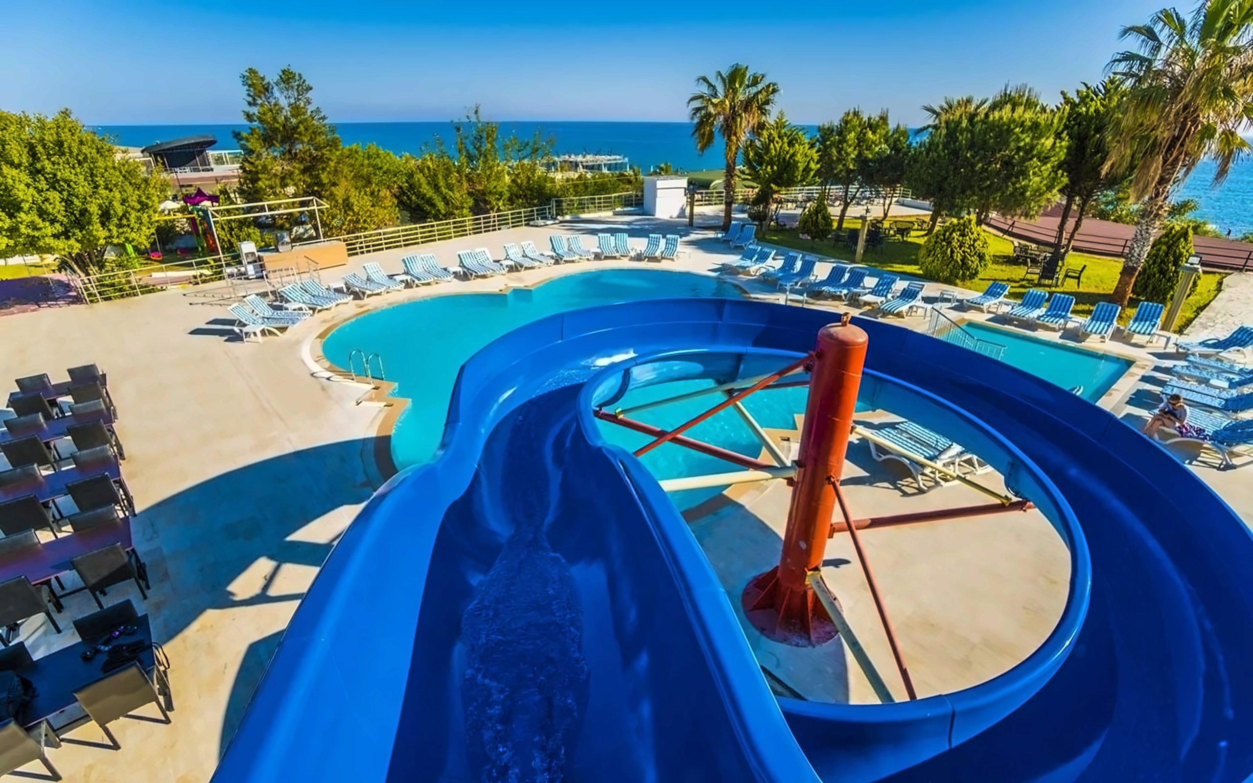 Elysium Elite Hotel 5