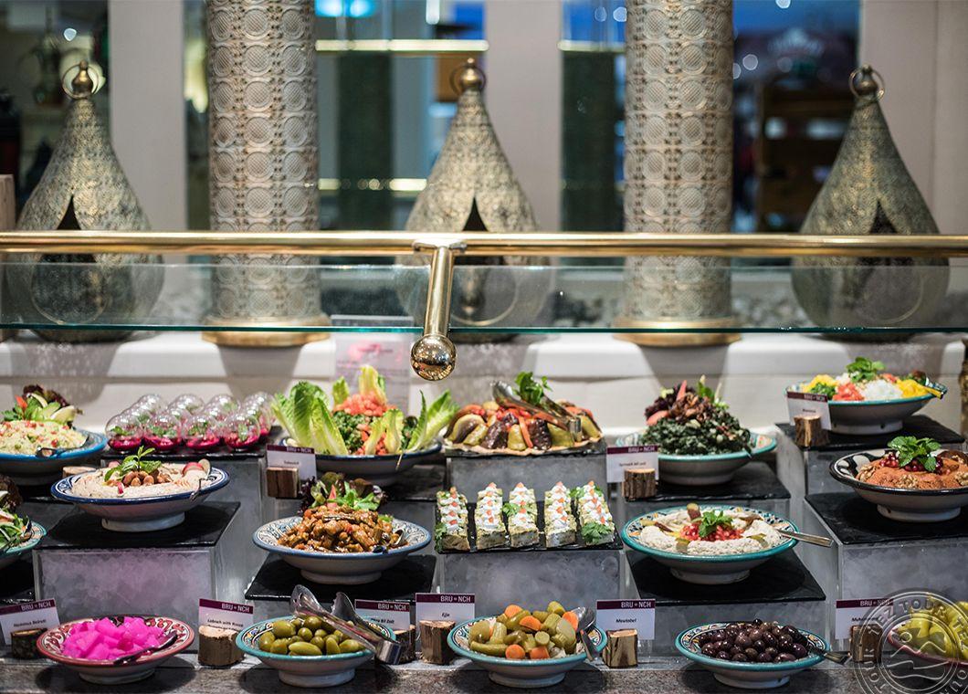 Millennium Plaza Downtown (Ex. Crowne Plaza Dubai Sheikh Zayed Road) 6
