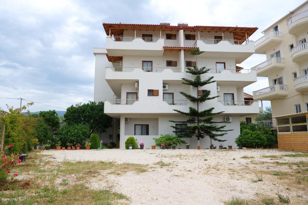 Vila Balani Ksamil 2