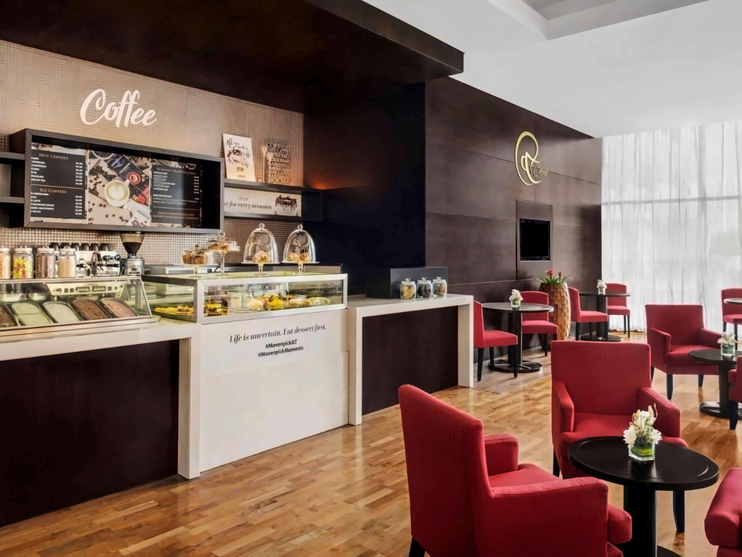 Movenpick Hotel Jumeirah Lakes Towers 6
