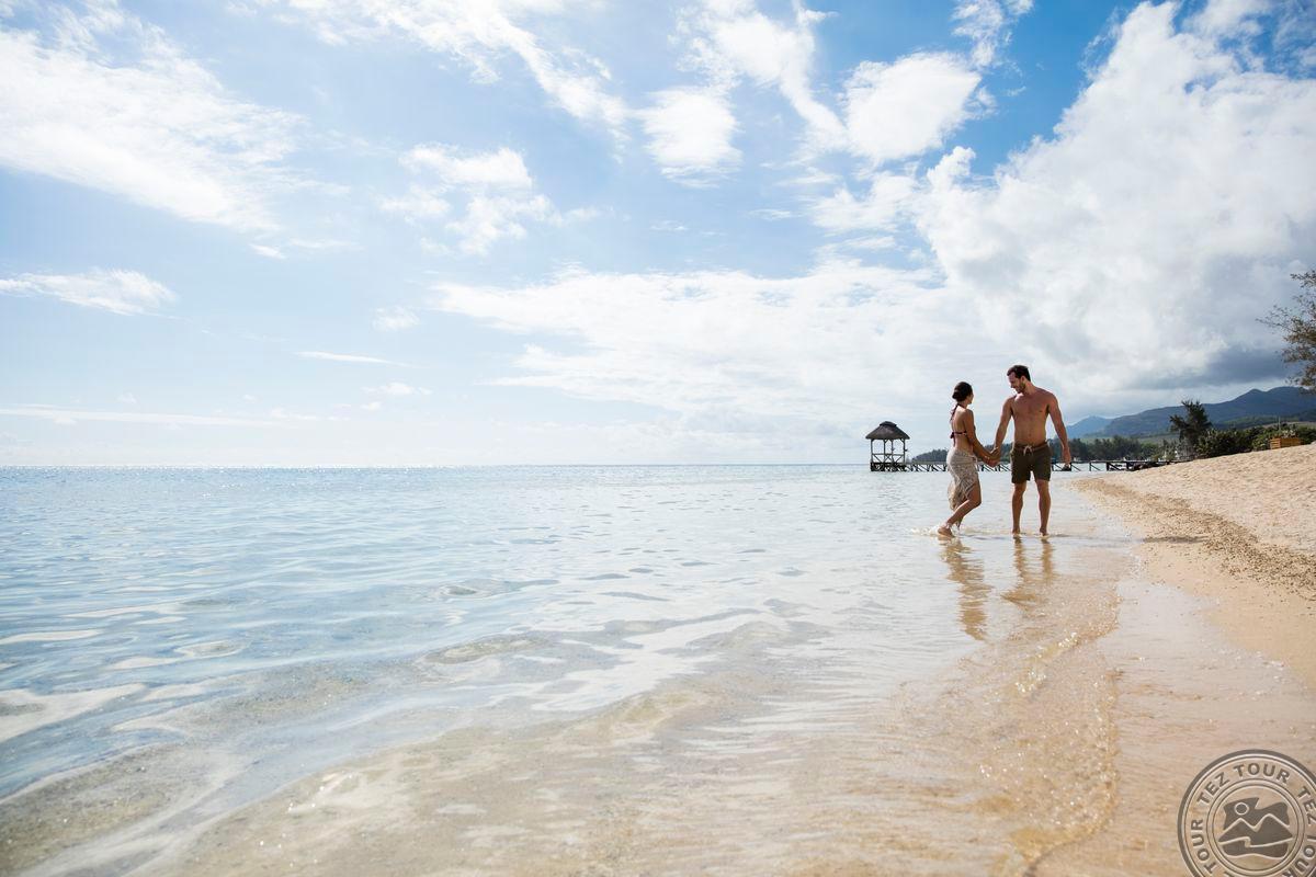Outrigger Mauritius Beach Resort 3