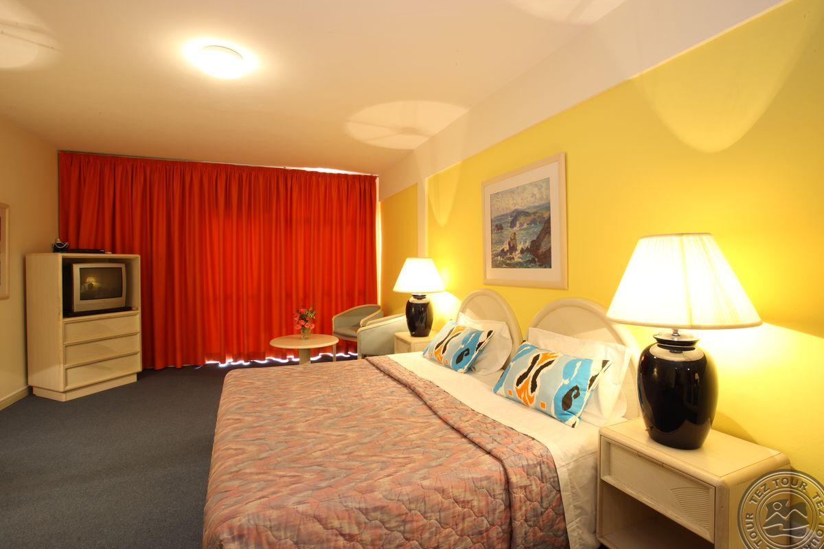 Canico Bay 2